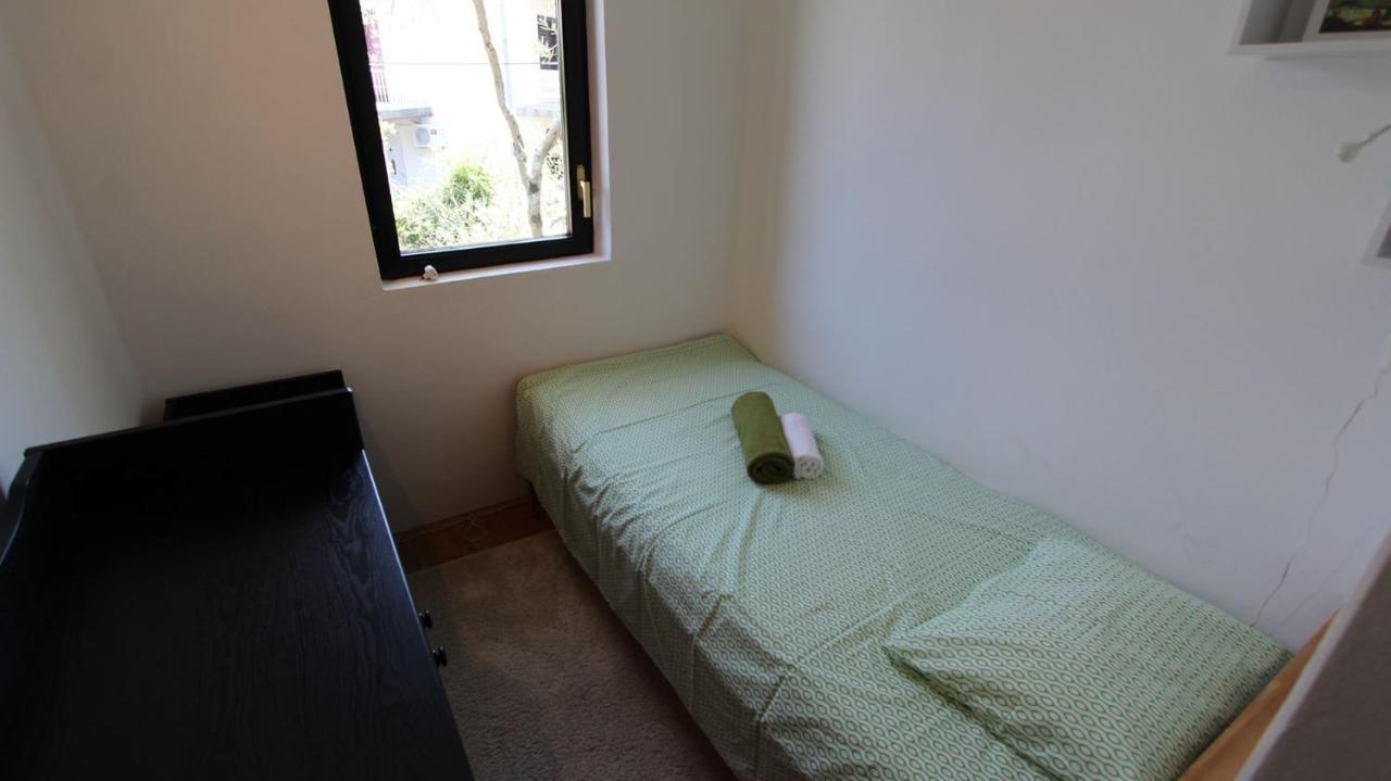 Apartment Gita Malinska Ngoại thất bức ảnh